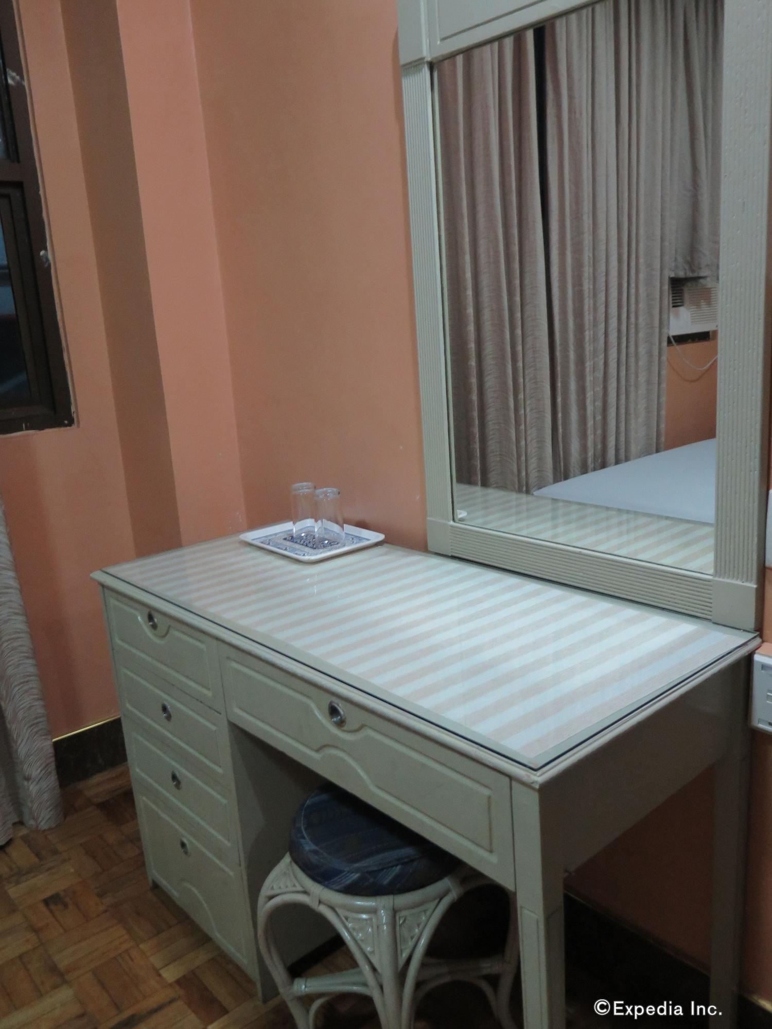 Cebu Northwinds Hotel Esterno foto