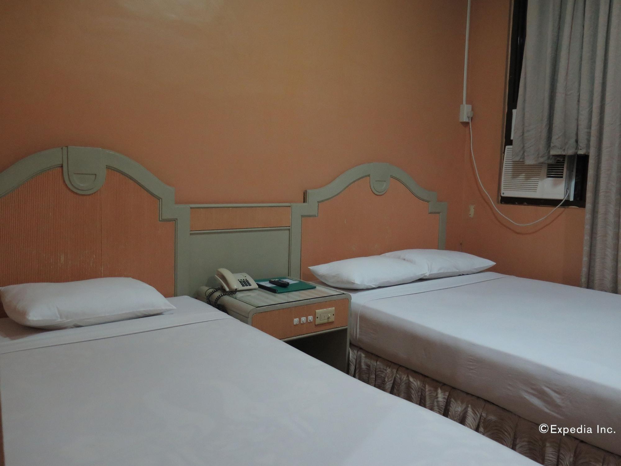 Cebu Northwinds Hotel Esterno foto