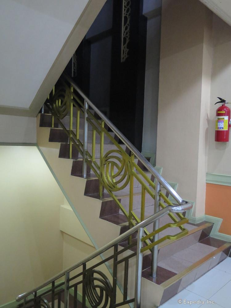 Cebu Northwinds Hotel Esterno foto