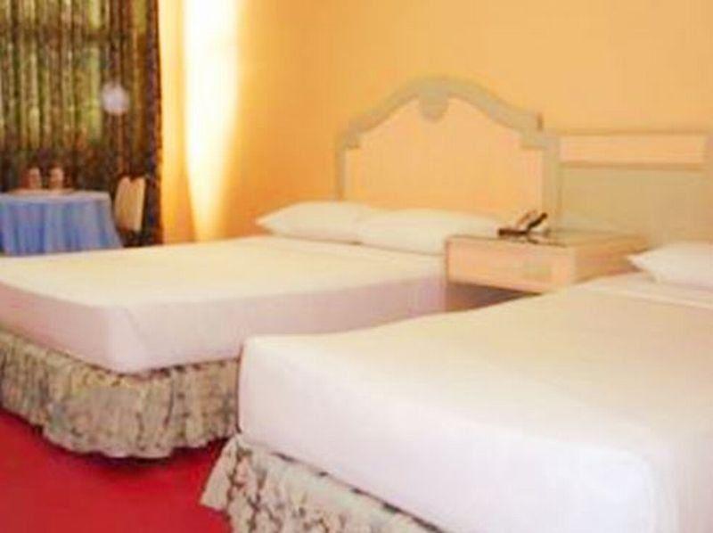 Cebu Northwinds Hotel Esterno foto