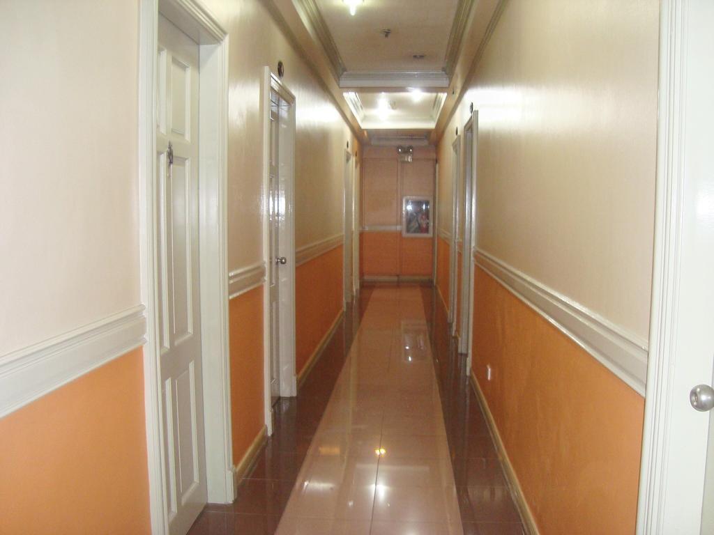 Cebu Northwinds Hotel Esterno foto