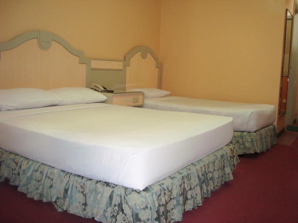 Cebu Northwinds Hotel Esterno foto