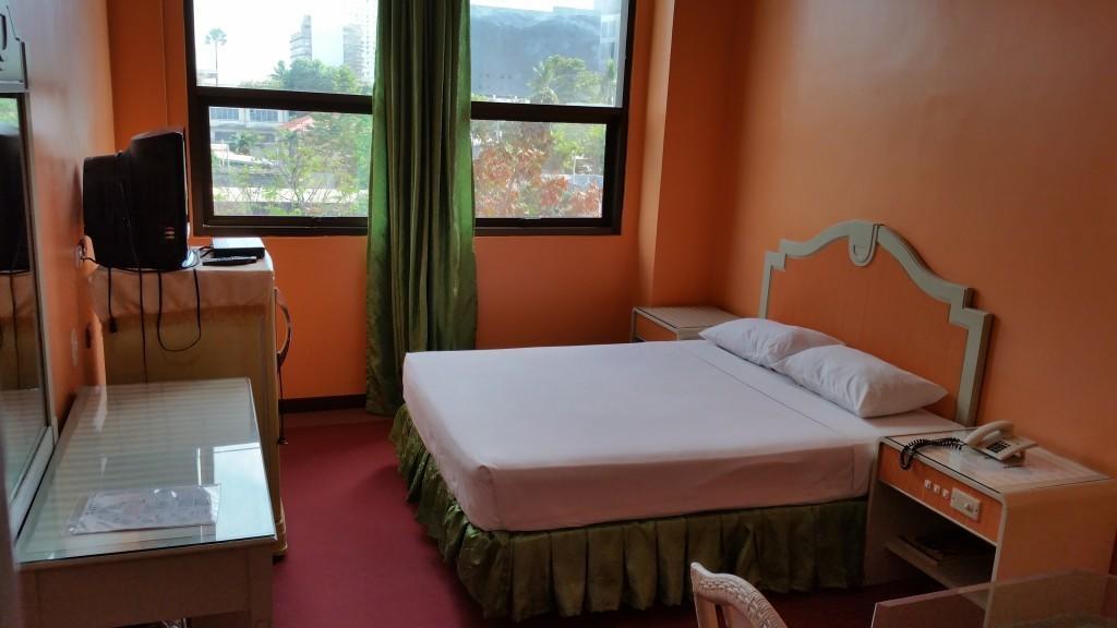 Cebu Northwinds Hotel Esterno foto