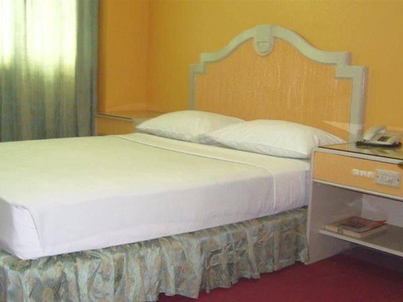 Cebu Northwinds Hotel Esterno foto