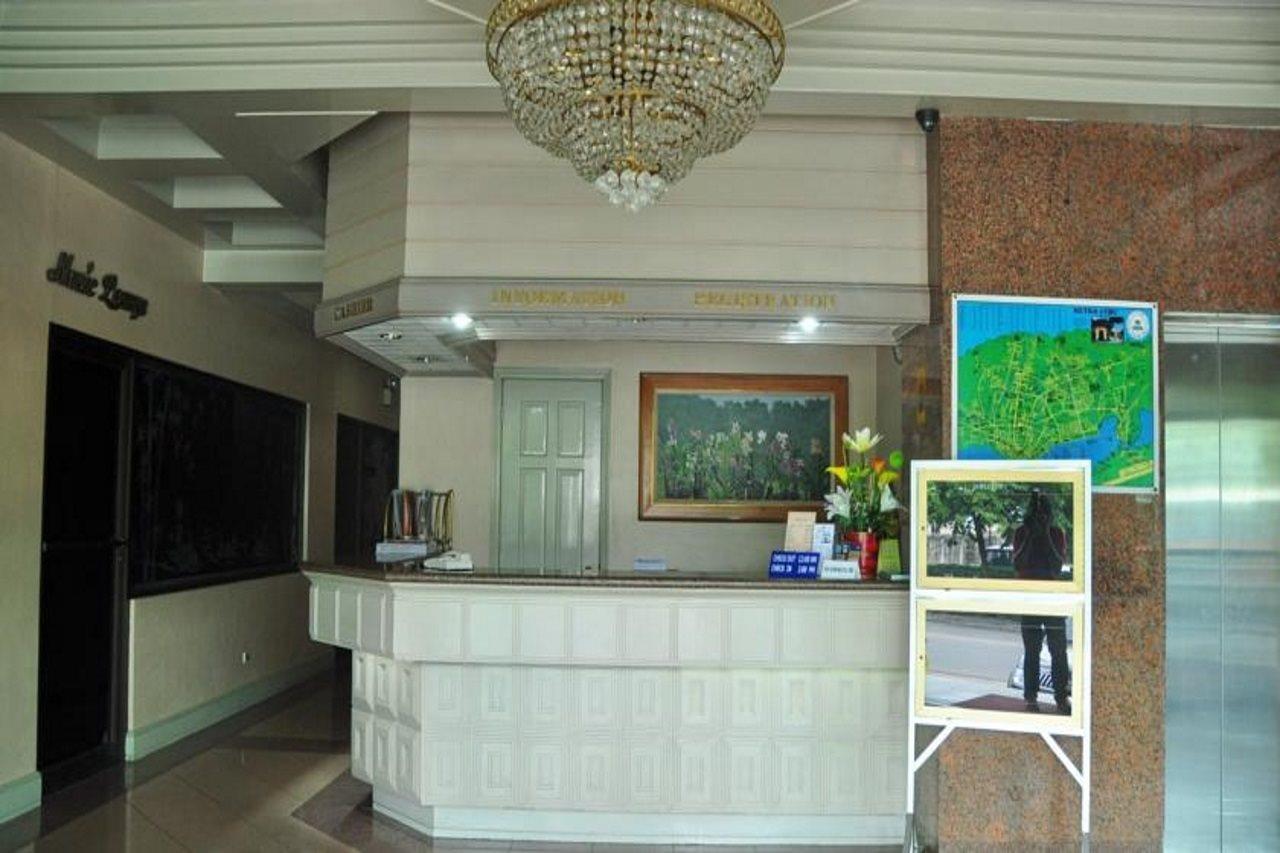 Cebu Northwinds Hotel Esterno foto