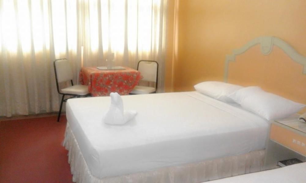 Cebu Northwinds Hotel Esterno foto